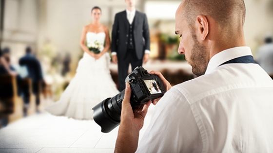 Review Previous Work of Wedding Photographer